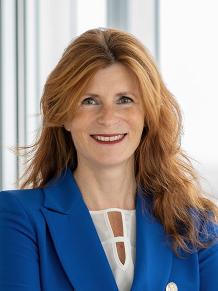Caroline Fischer