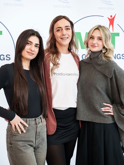 Porträt der Nominierten für MUT – DER GRÜNDUNGSPREIS NRW 2025 Madita.Haircolorist