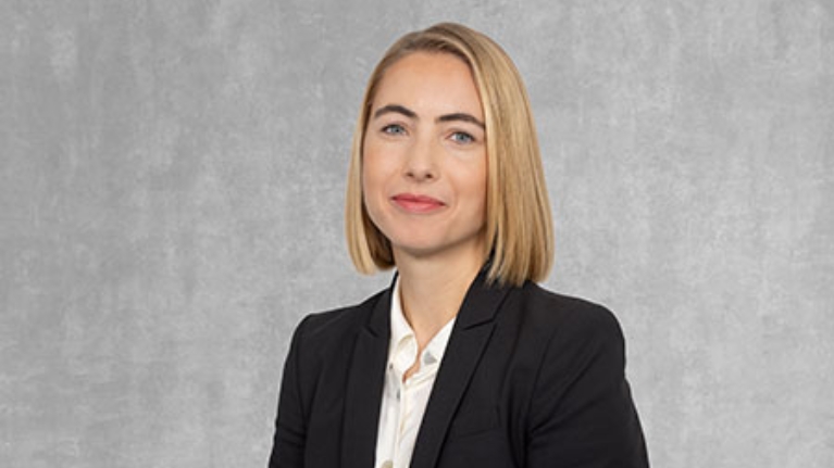 Portrait Dr. Vera Mehler